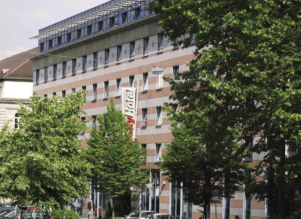 Intercityhotel Nuernberg Экстерьер фото