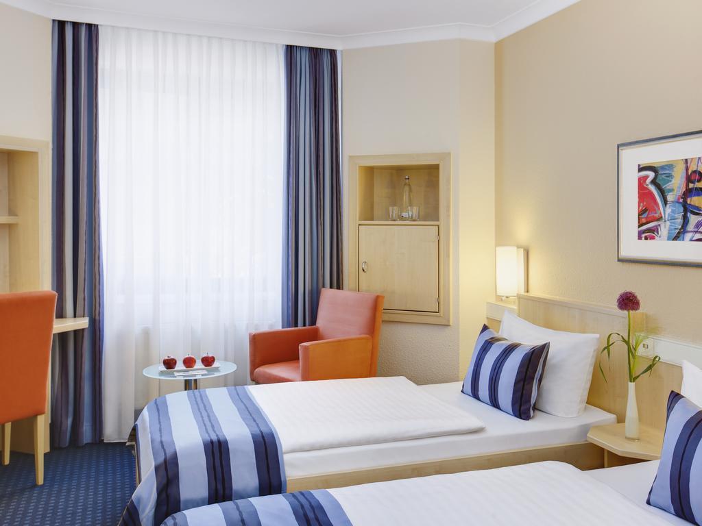 Intercityhotel Nuernberg Экстерьер фото